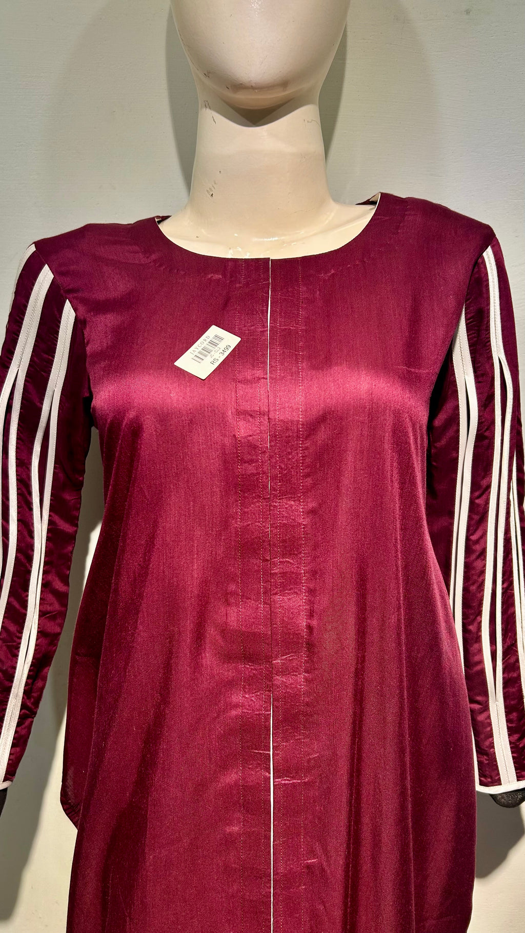 Viscose’ magenta